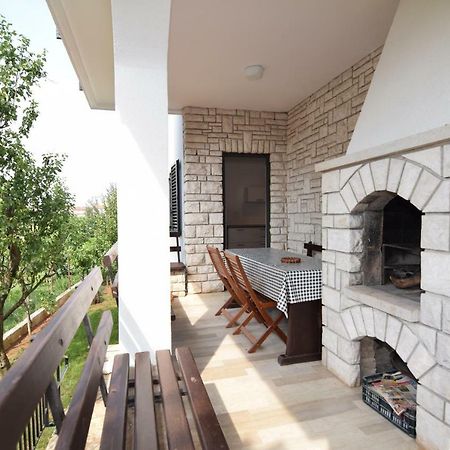 Apartments Pavic Valbandon Fažana Exterior foto