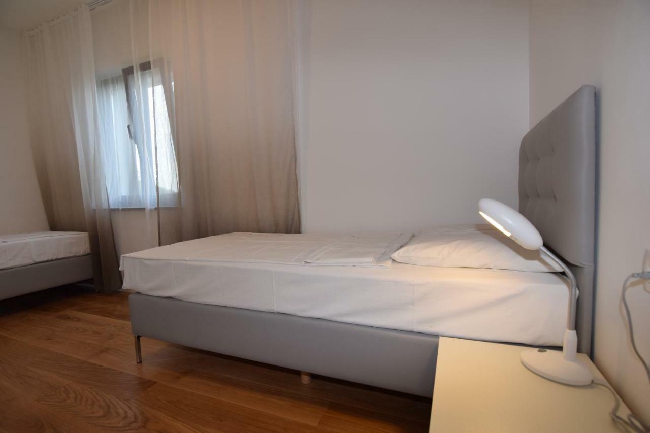 Apartments Pavic Valbandon Fažana Exterior foto
