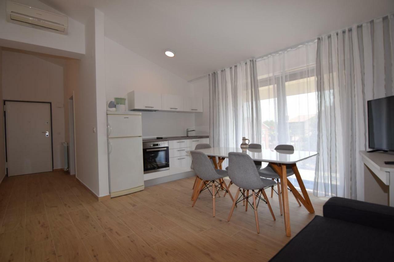 Apartments Pavic Valbandon Fažana Exterior foto